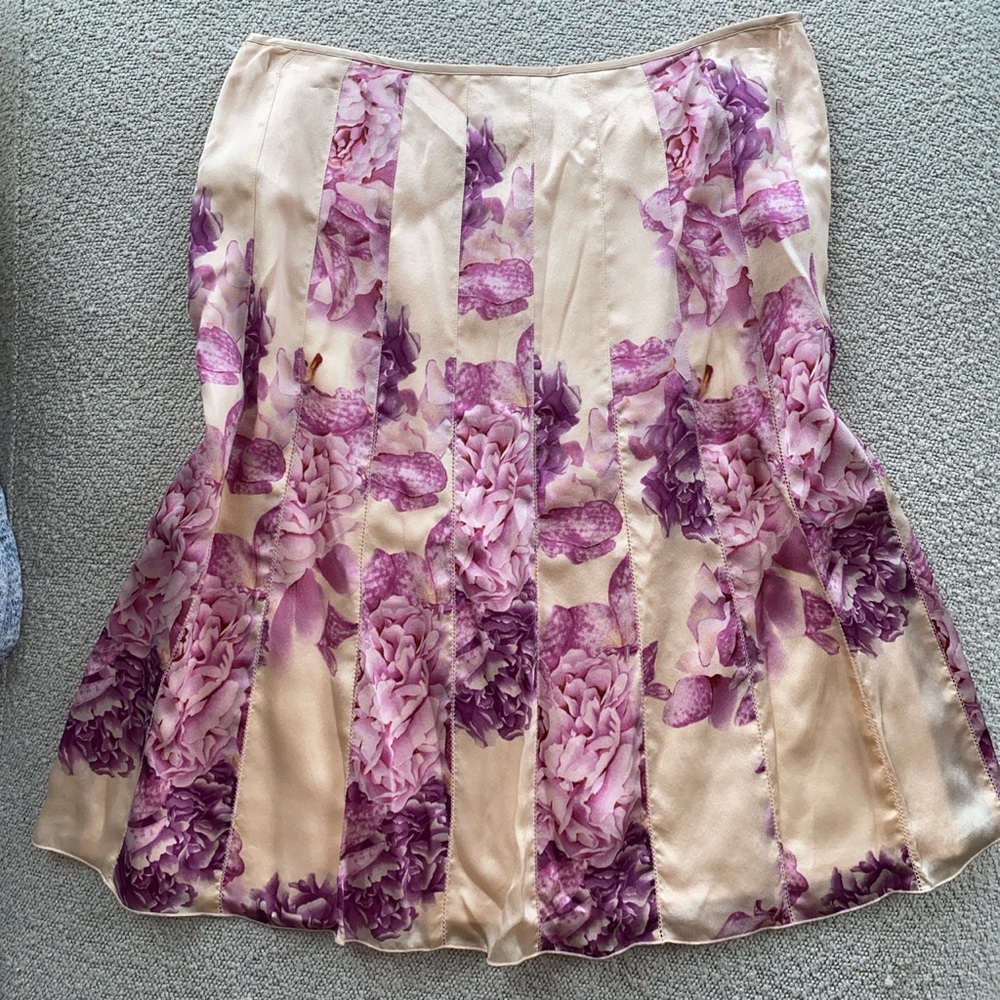 Ann Taylor NWT Silk Pleated skirt 🌸🌸